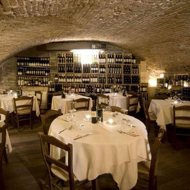 Honeymoon: Florentine Steak Dinner Experience for 2