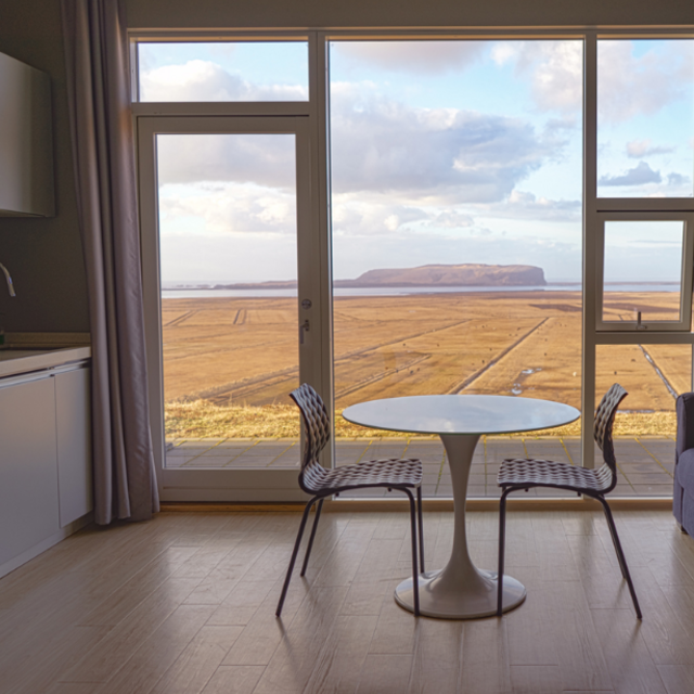 Contribute to Lodging in Vik