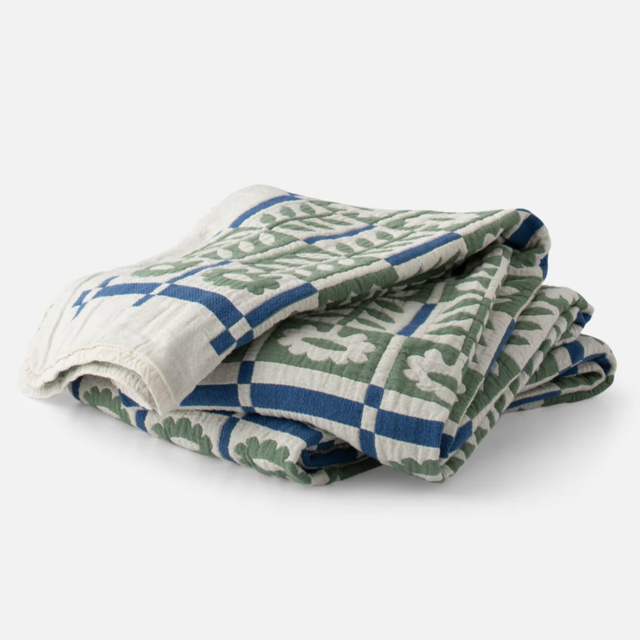 Schoolhouse Stillwater Floral Quilt (Juniper, Queen)