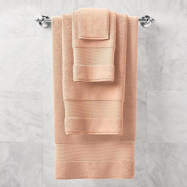 Frontgate Resort Collection™ Hand Towels (Peony)