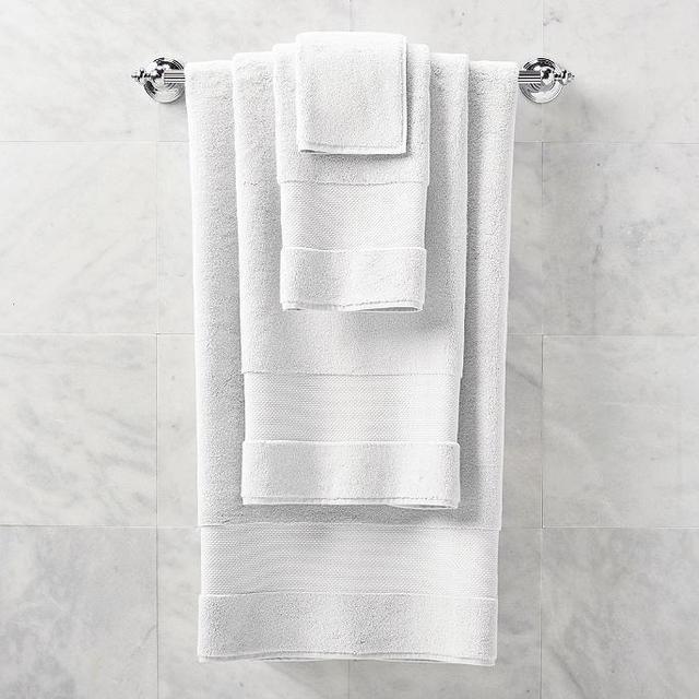 Frontgate Resort Collection™ Bath Towels (White)