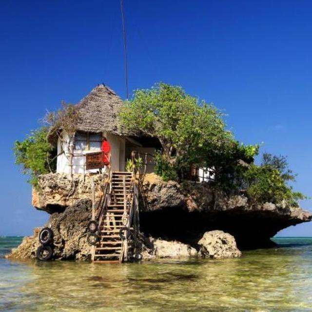 Fresh Seafood at The Rock Restaurant