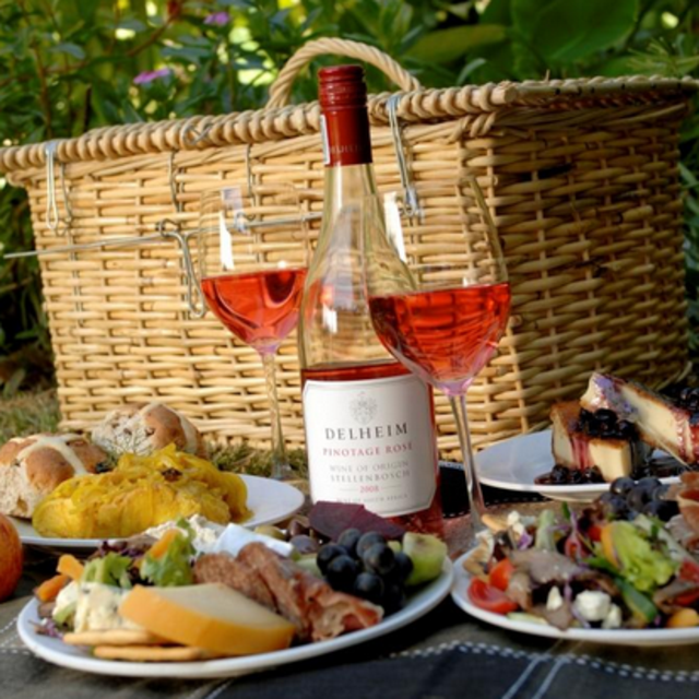 Romantic picnic for two!