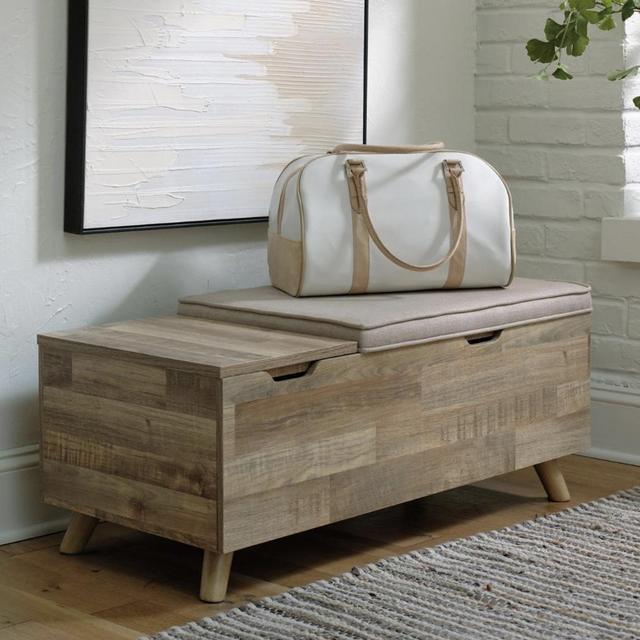 Gerdanet Storage Bench