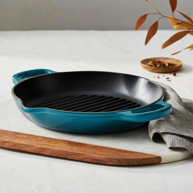 Le Creuset Enameled Cast Iron Round Grill Pan