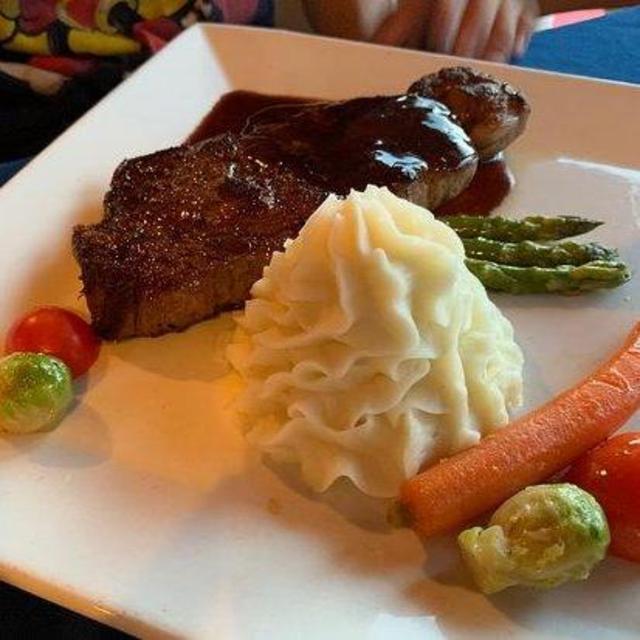 A meal at The Restaurant at Leverick Bay
