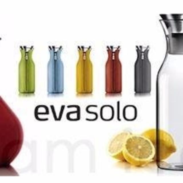 Hiware 35 Oz Glass Drip-free Carafe with Stainless Steel Silicone Flip-top Lid - Glass Water Pitcher Glass Fridge Carafe Ice Tea Maker