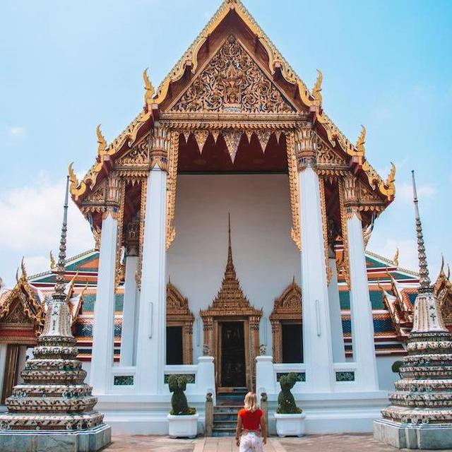 Exploring the Temples!