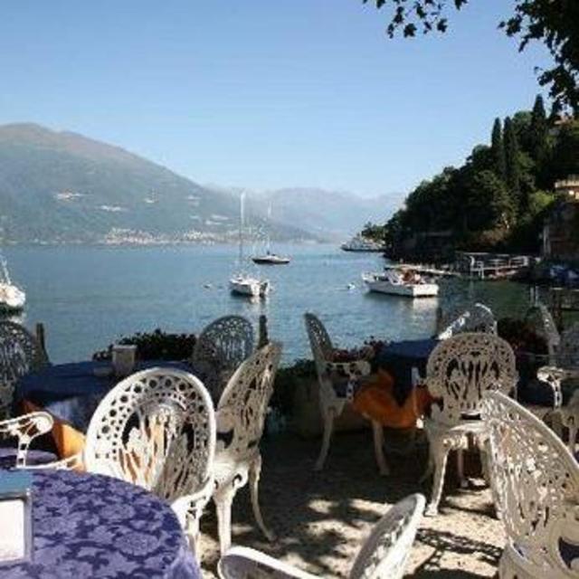 Lunch in Varenna