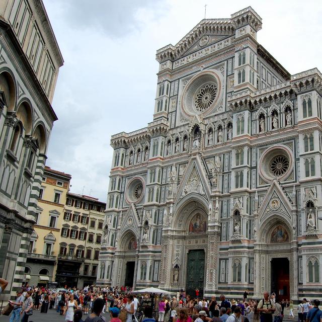 Piazza Republica Lunch