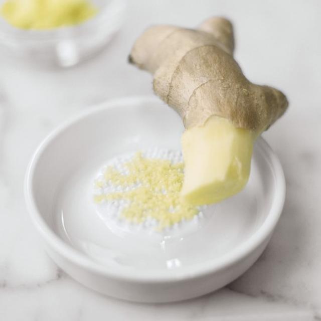 Ceramic Ginger Grater