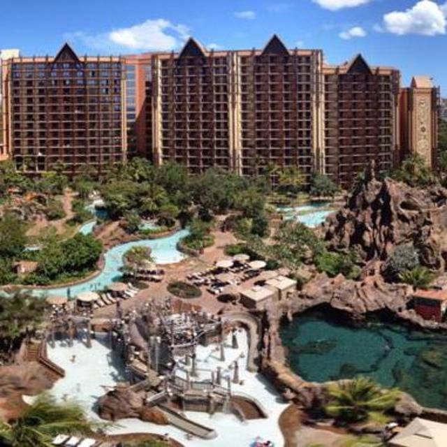 Aulani Resort Stay