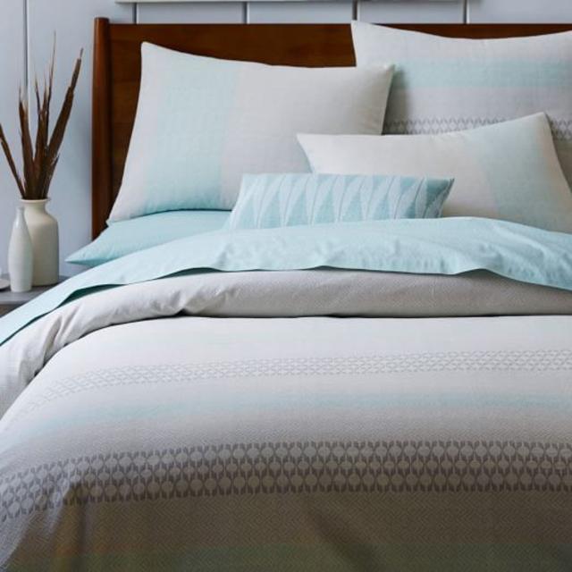 West Elm Woven Zigzag Stripe Duvet Cover, Full/Queen, Pale Harbor