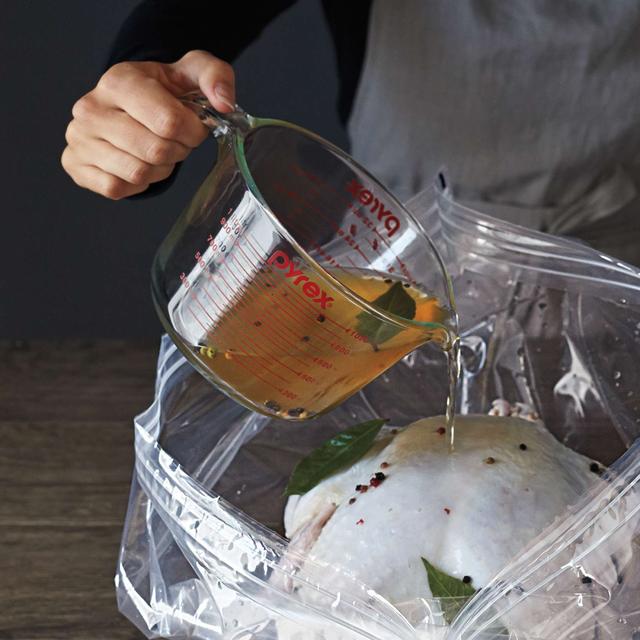 Pyrex® Glass Measuring Cups