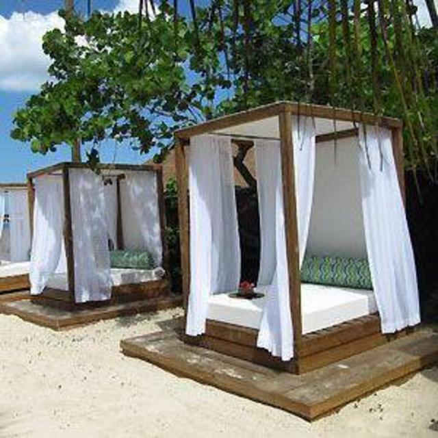 Private Beach Cabana