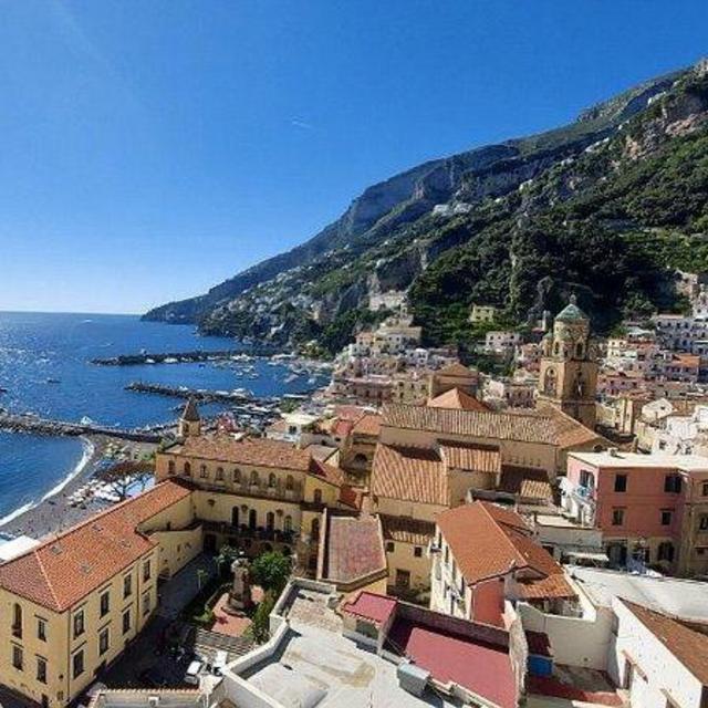 Boat tour on the Amalfi coast