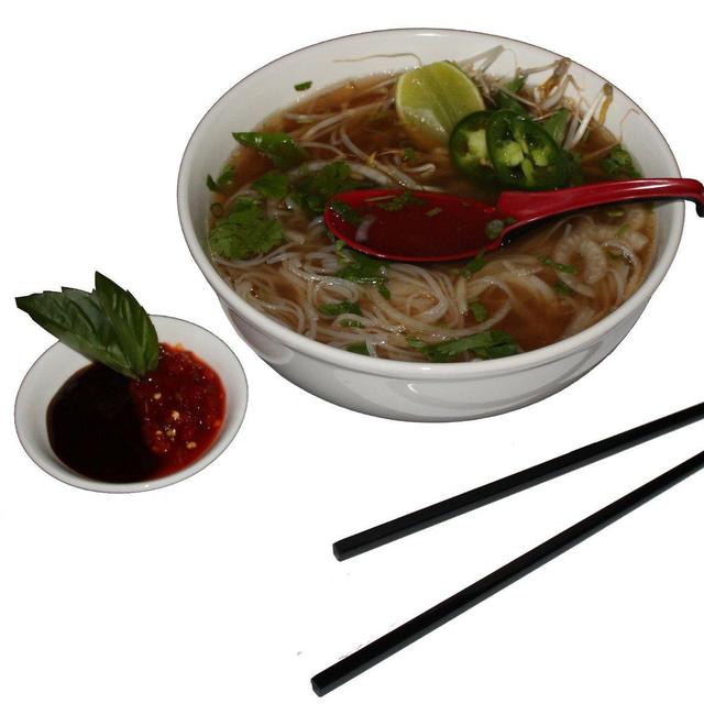 Authentic Restaurant 4-Piece Pho Noodle Soup Bowl Set, 8.25 Inch 54 Ounce