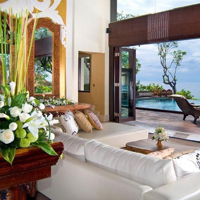 Room upgrade to all-you-can-eat/drink