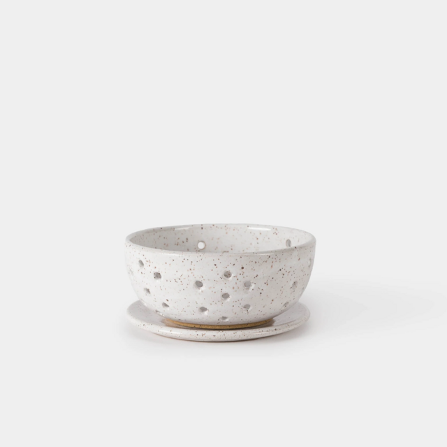 Berry Bowl w/ Saucer