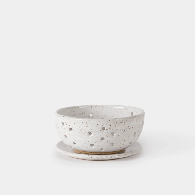 Berry Bowl w/ Saucer