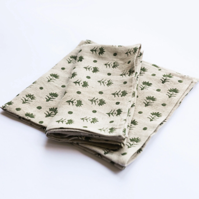 Petite Pari Olive Napkin