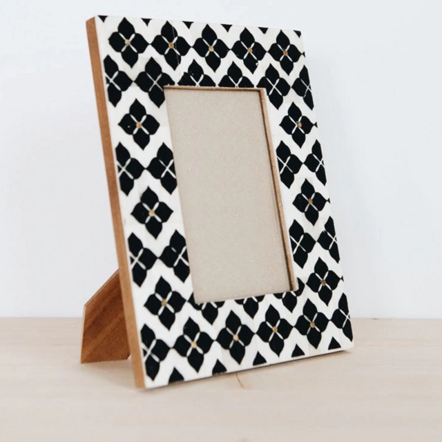Noir Mosaic Picture Frame
