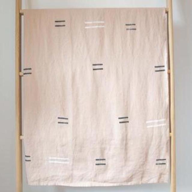 Natural Linen Peach & White Dashes Throw