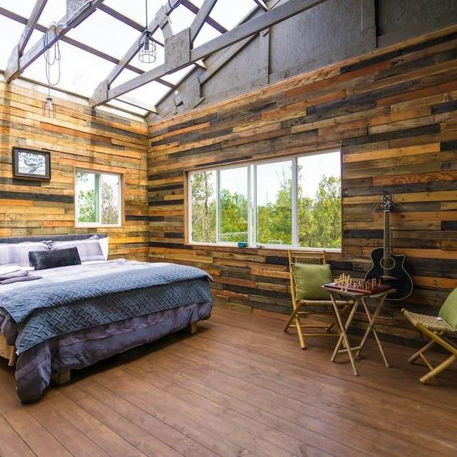 Treehouse Airbnb in Volcano, Big Island