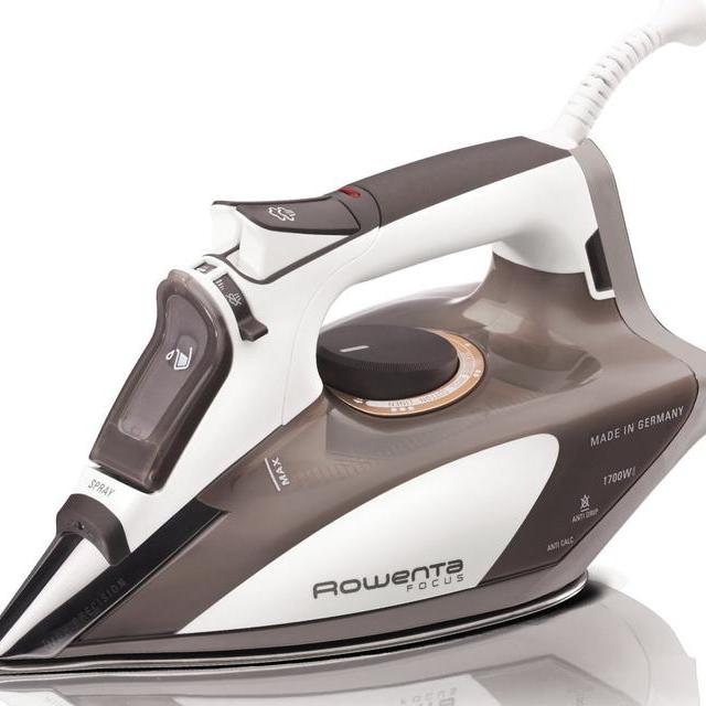 Rowenta DW5080 Focus 1700-Watt Micro Steam Iron Stainless Steel Soleplate with Auto-Off, 400-Hole, Brown