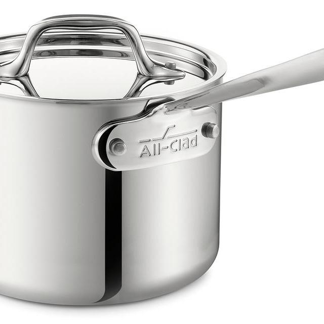 All-Clad 4202 Stainless Steel Tri-Ply Bonded Dishwasher Safe Sauce Pan with Lid / Cookware, 2-Quart, Silver