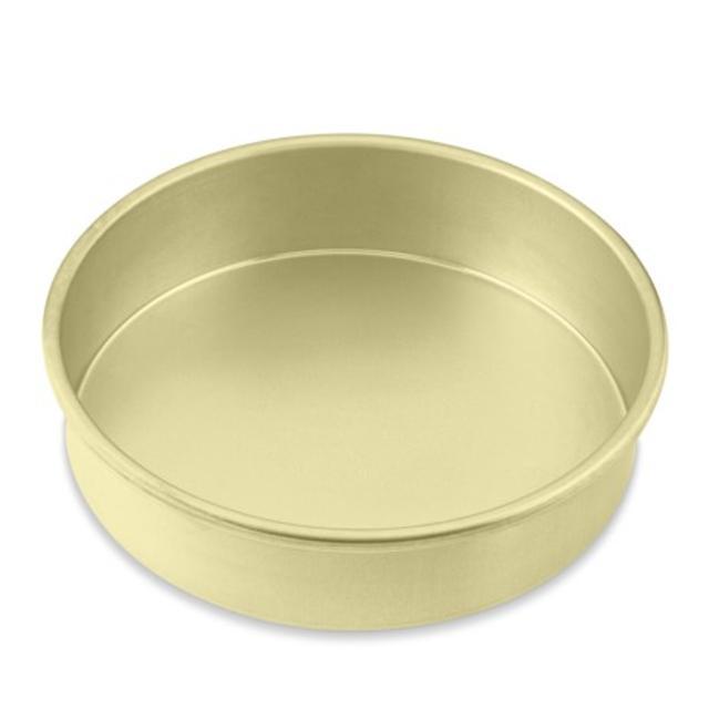 8-inch Goldtouch® Nonstick Round Cake Pans (Set of 2)