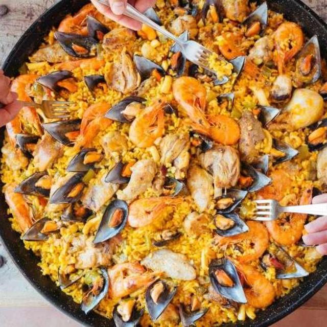 Paella Cooking Class for 2