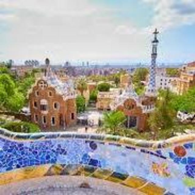 Park Güell Admission for 2