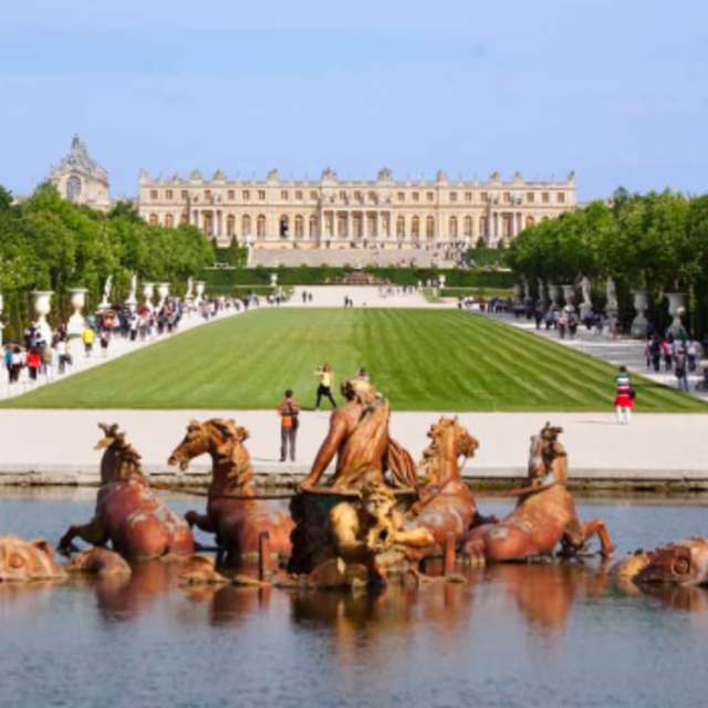 Honeymoon Fund: Versailles Visit