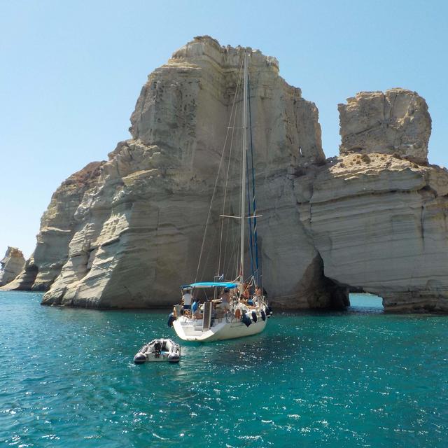 Honeymoon- Santorini- Boat cruise