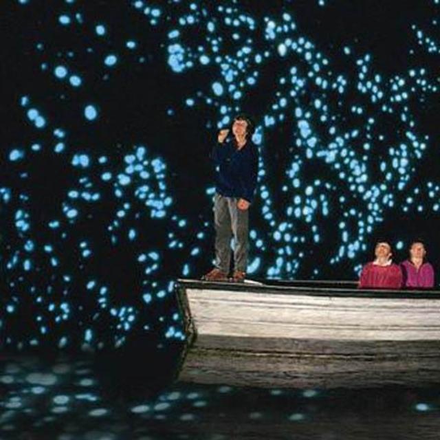 Waitomo Caves Cruise
