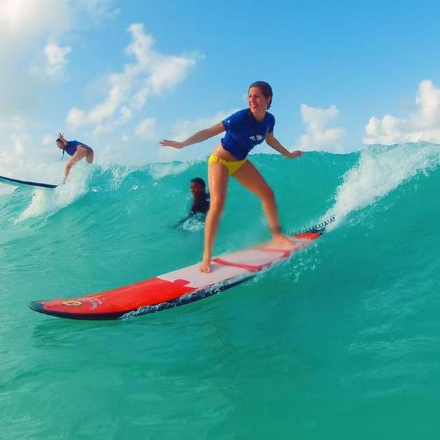 Hawaii Surfing Lesson!