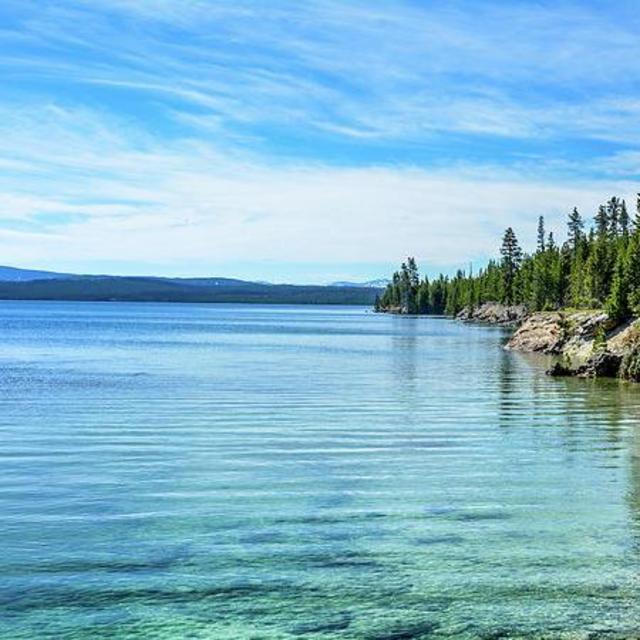 Boating + Picnic in Yellowstone On Our Honeymoon