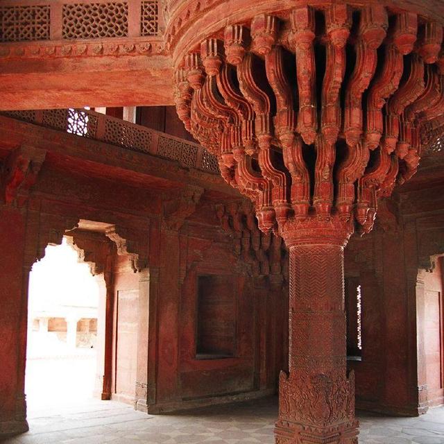 Guided tour of Fatehpur Sikri World Heritage Site