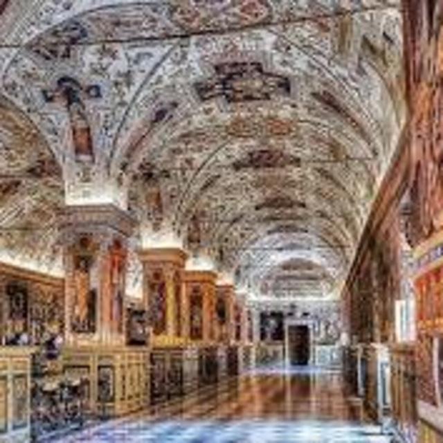 Rome: Vatican Museums, Sistine Chapel, and Basilica Tour
