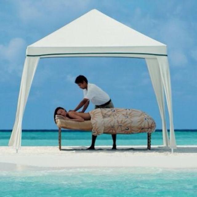 Grace's First Ever Massage (in The Maldives)