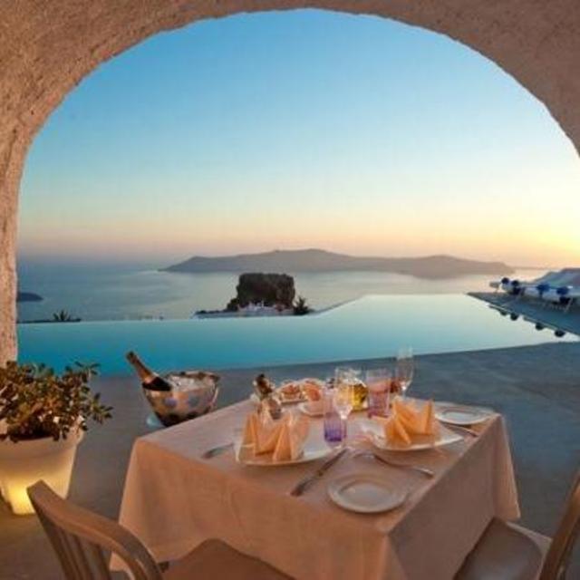 Romantic Honeymoon Dinners