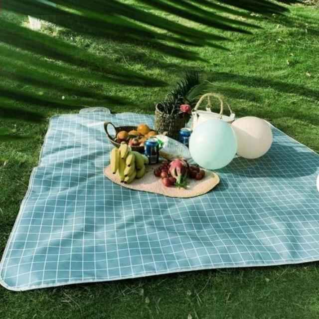 Outdoor Picnic Blanket, Oxford Foldable, Service for 4