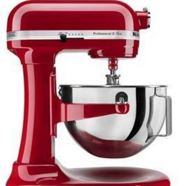 Professional 5™ Plus Series 5 Quart Bowl-Lift Stand Mixer