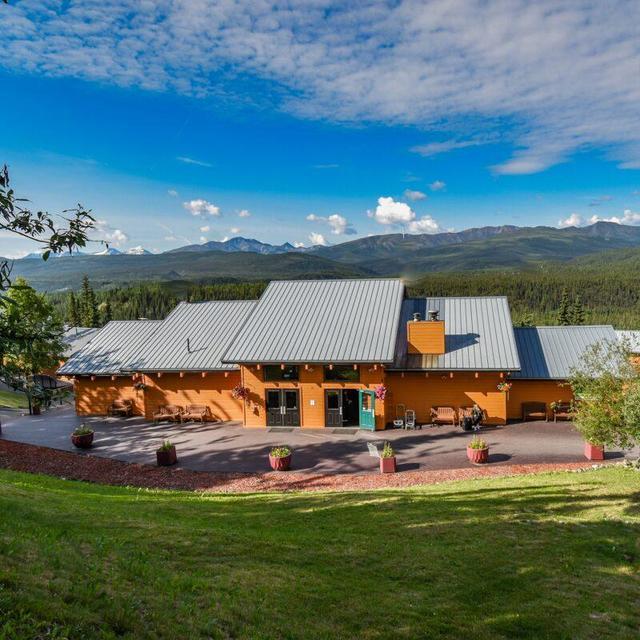 Hotel in Denali | 2 Night Stay