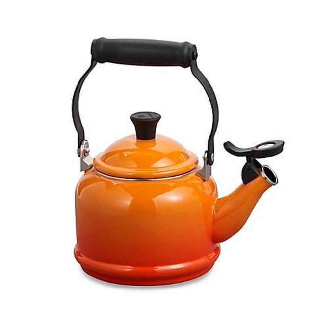 Le Creuset Demi Teakettle, Flame