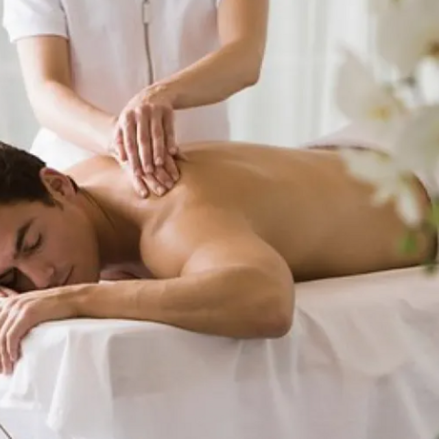 Relaxing Massage Before The Wedding