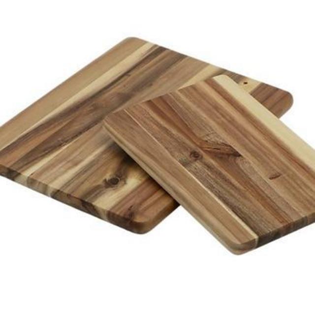2-Piece Acacia Wood Cutting Board Set