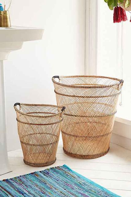 4040 Locust Rattan Trash Can