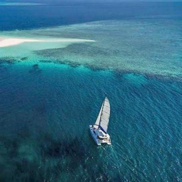 Sailing in the Maldives (Honeymoon)